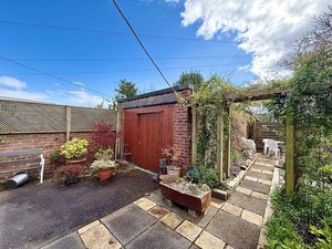 Photo 31- click for photo gallery